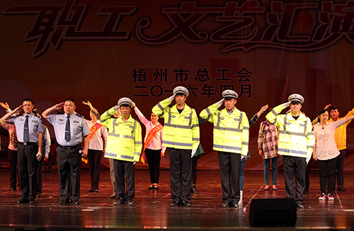 原創情景詩朗誦《無悔的誓言》.jpg