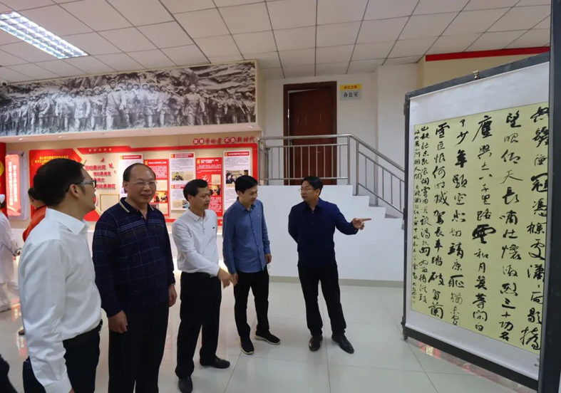 【學習宣傳貫徹黨的二十大精神】丹青歌盛世，翰墨頌中華丨梧州市職工書法大賽作品展開展