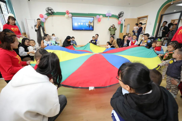 喜報！梧州市婦幼保健院童馨愛幼托育園獲得“自治區(qū)總工會0—3歲嬰幼兒照護(hù)服務(wù)示范點”稱號