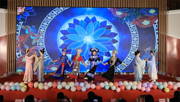 “三八”國際婦女節期間，我市各級工會舉辦系列慶祝活動